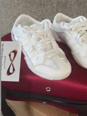 Nfinity Evolution Cheer Shoes Y11